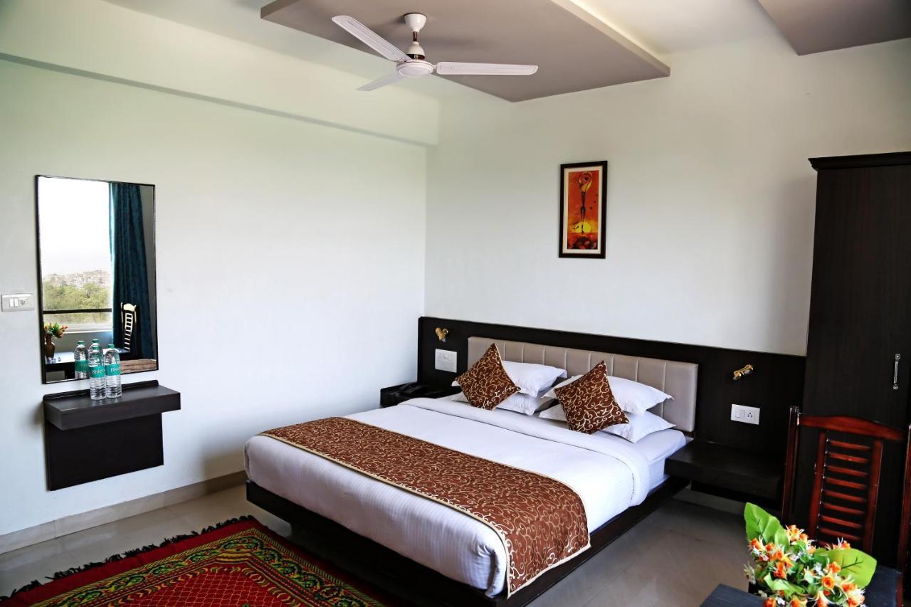 Narayans Leela Inn Udaipur Kültér fotó