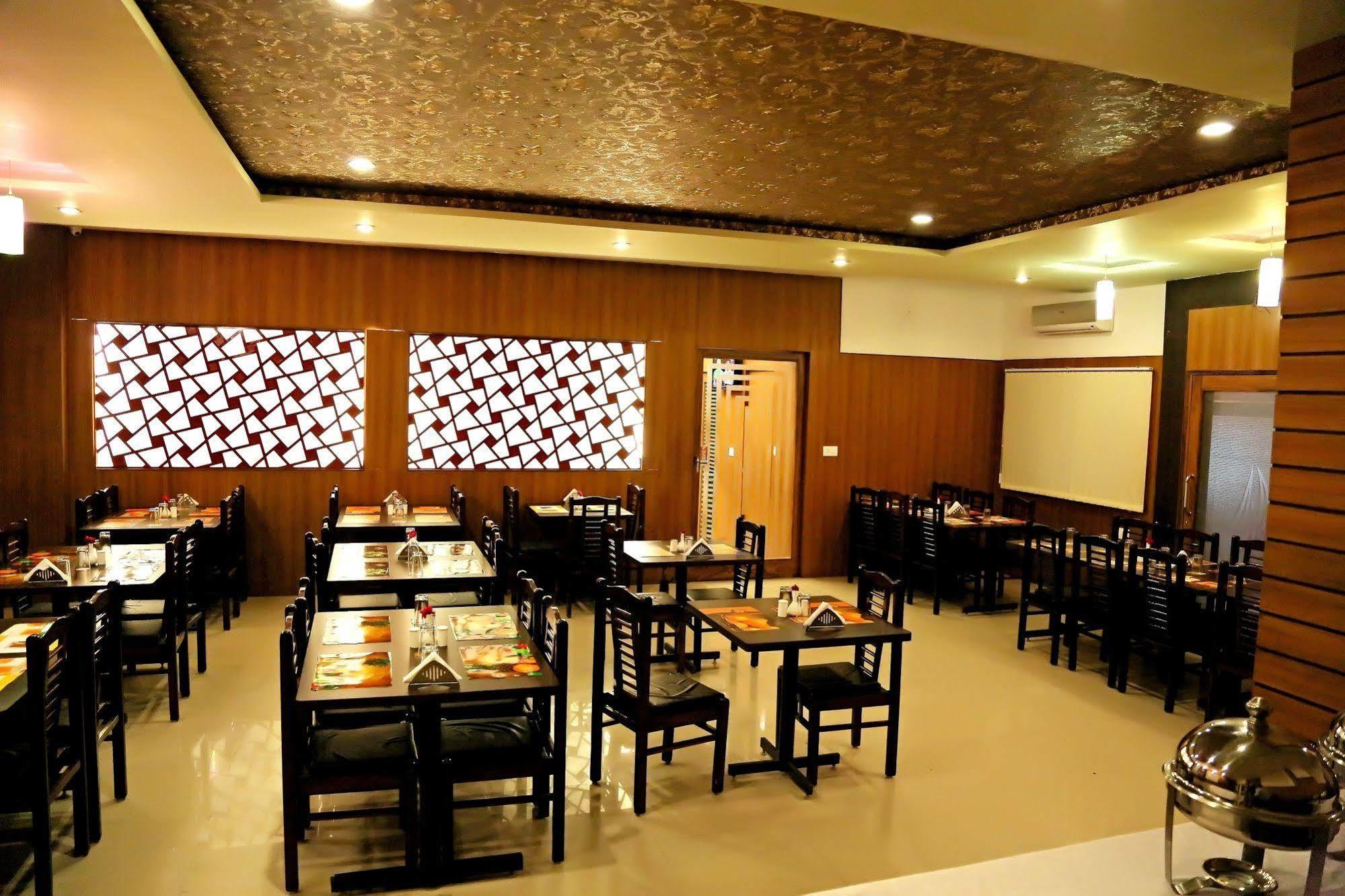 Narayans Leela Inn Udaipur Kültér fotó